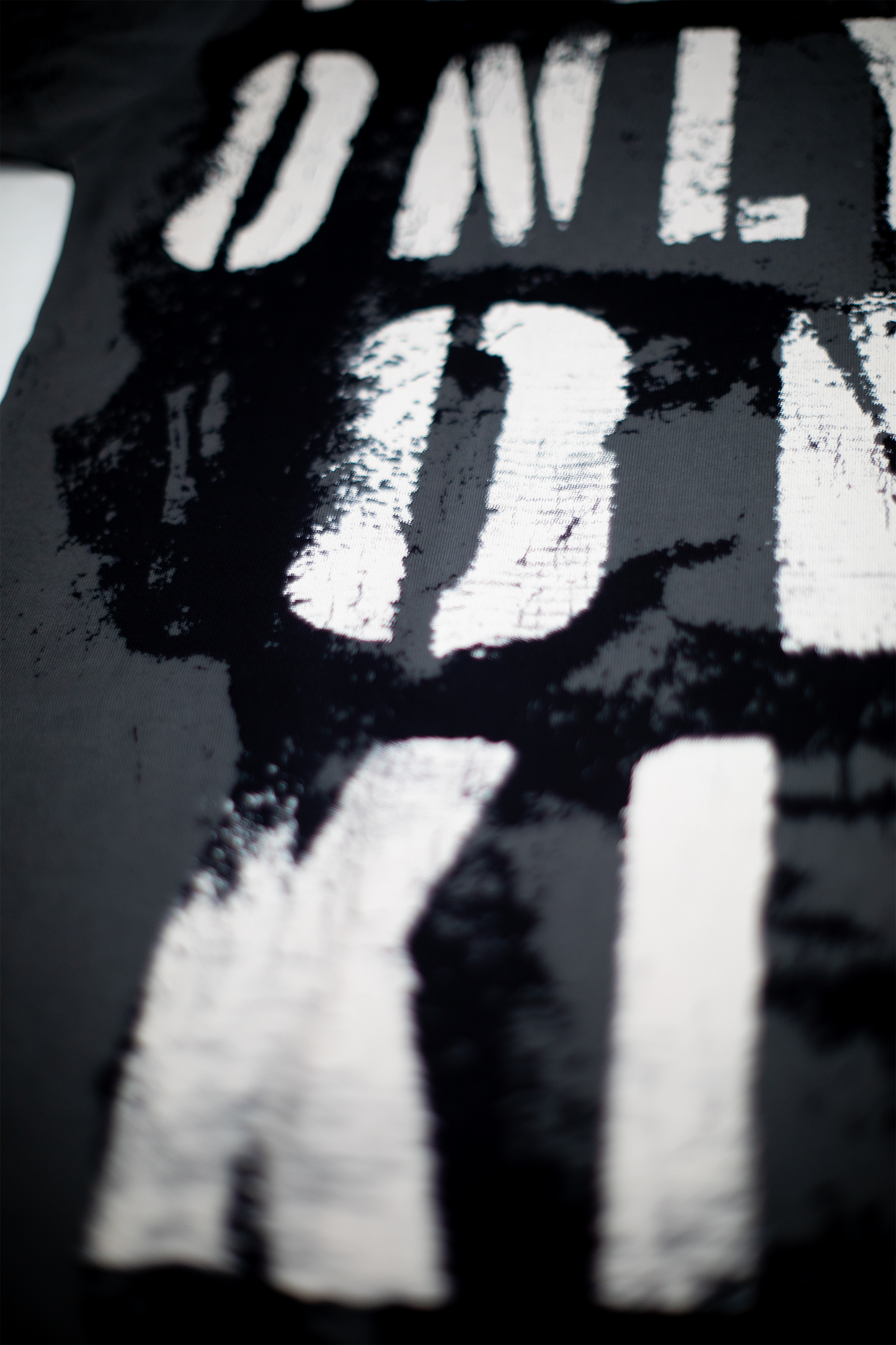 "MOST WANTED" TEE - [RHINESTONE / BLACK]