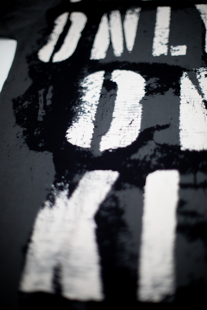 "MOST WANTED" TEE - [RHINESTONE / BLACK]