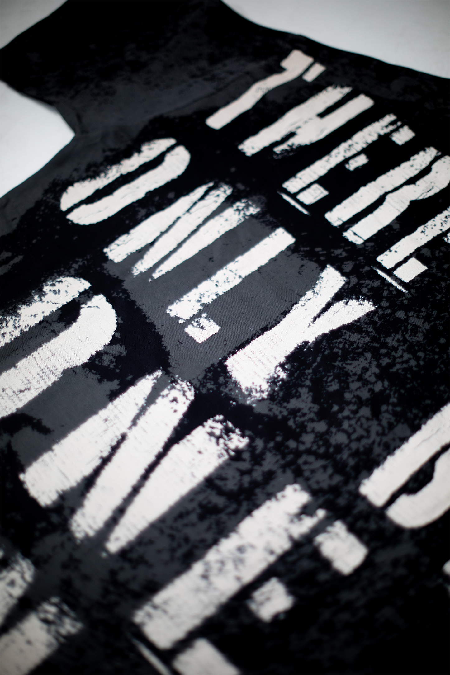 "MOST WANTED" TEE - [RHINESTONE / BLACK]